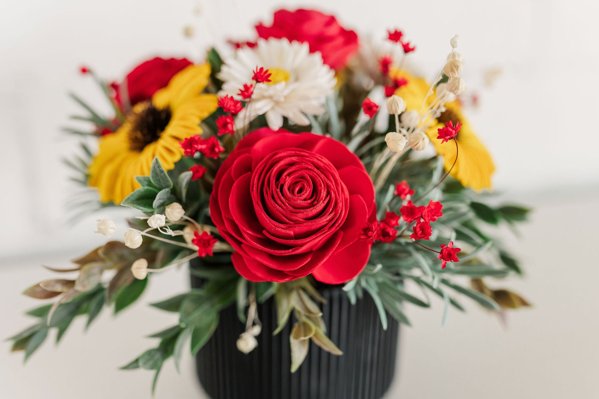 Sola Wood Happy Fields Flower Arrangement – Coco LeFor